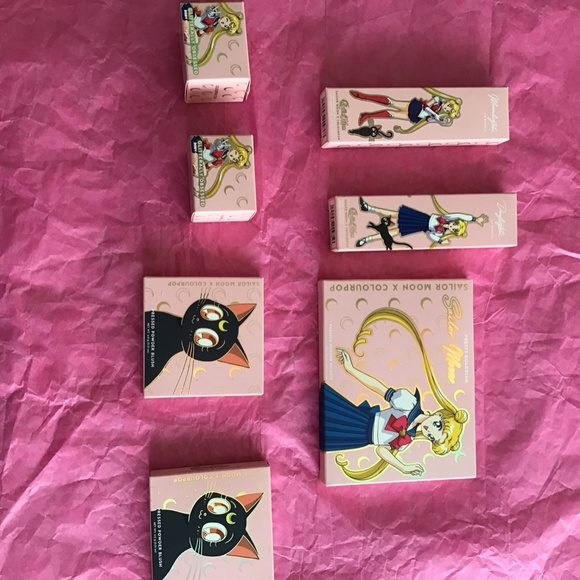 Complete Sailor Moon Set - Picture 9 of 9